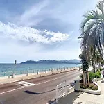Superbe Duplexe Front De Mer, Acces Direct Aux Plages